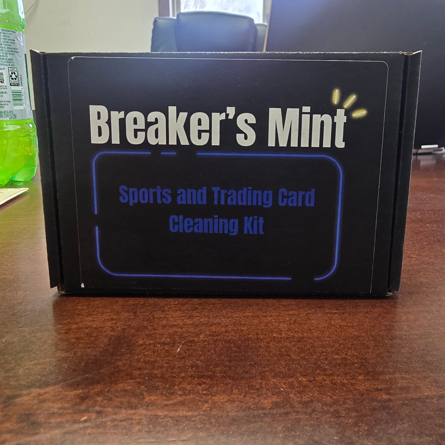 Breakers Mint - Sports and Trading Card Cleaning and Grading Kit